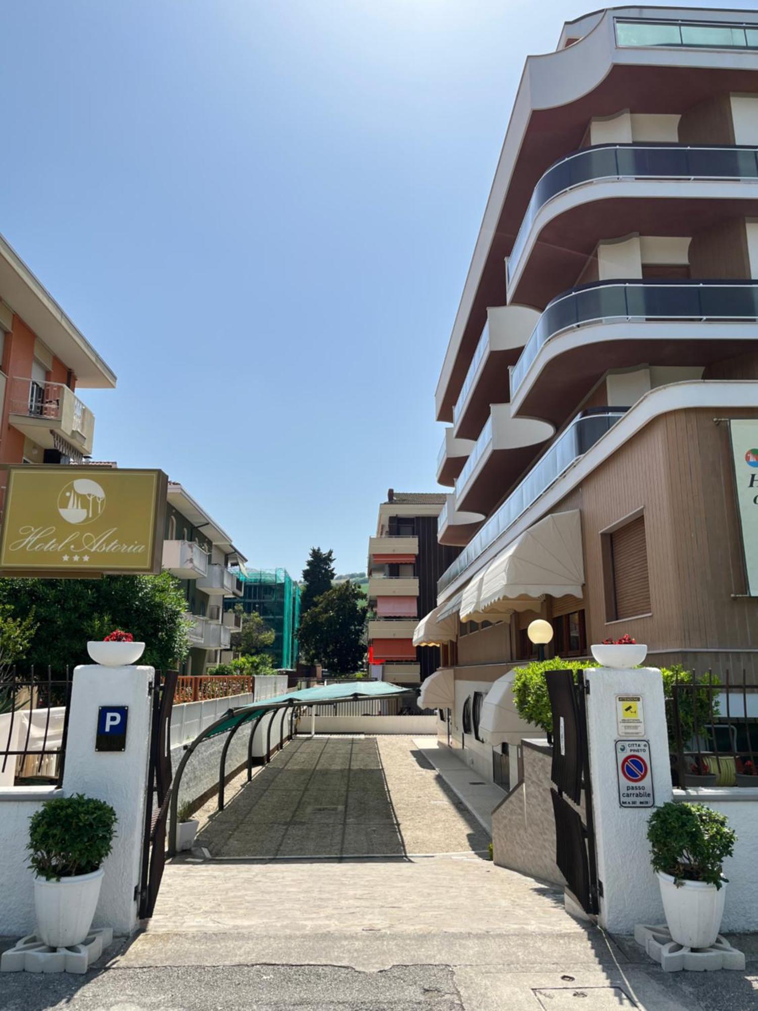 Hotel Astoria 피네토 외부 사진