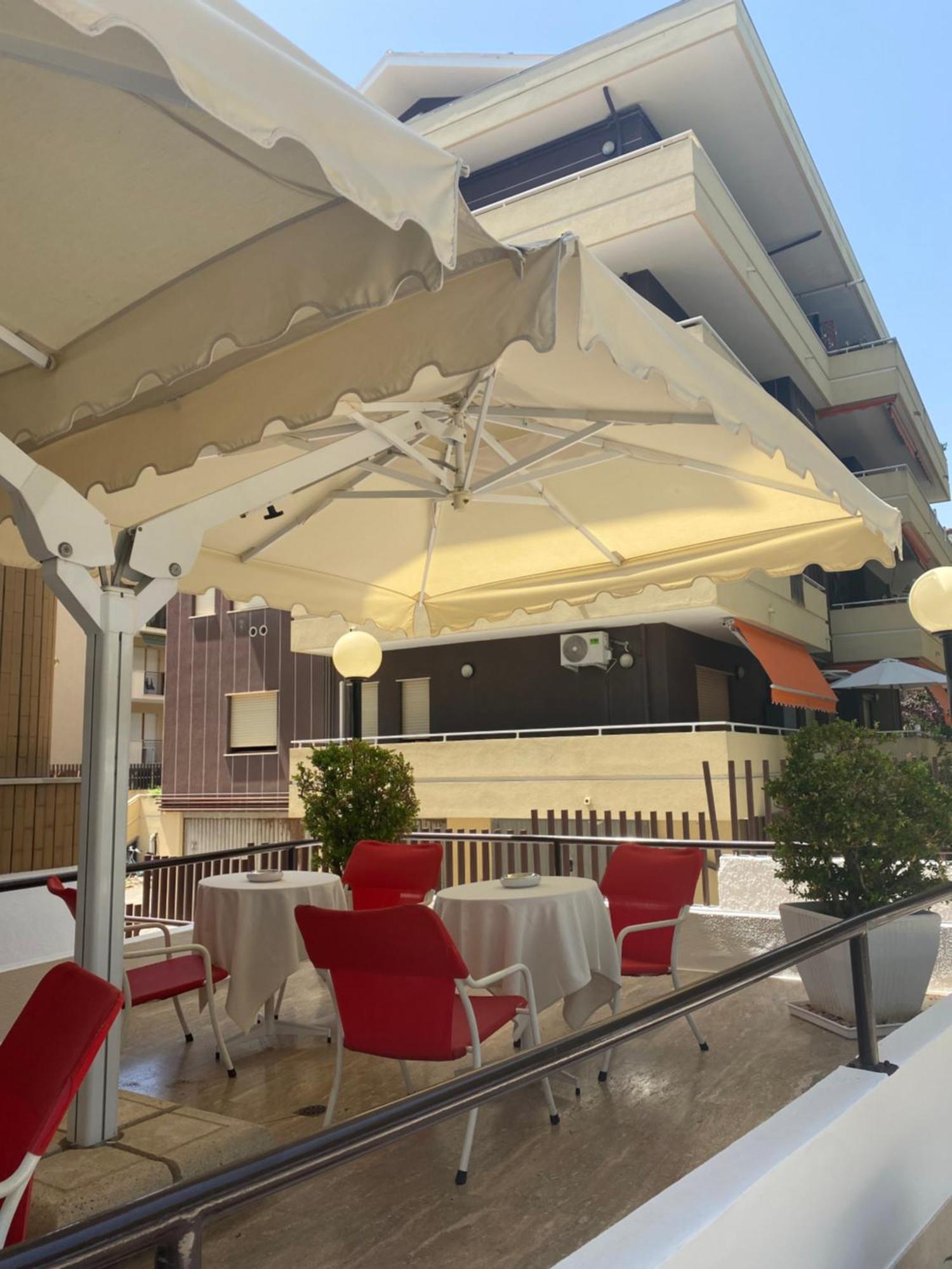 Hotel Astoria 피네토 외부 사진